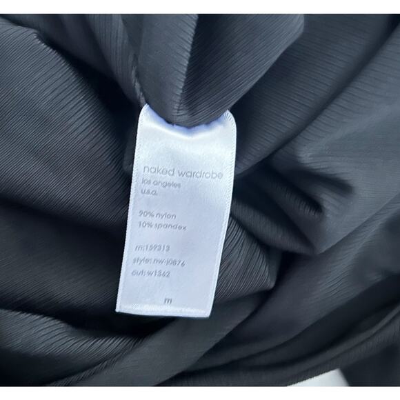 one sleeve bodysuit - Picture 4 of 4